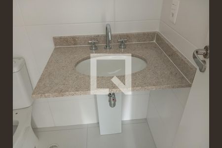 Apartamento à venda com 66m², 2 quartos e 1 vaga Apartamento à venda com 66m², 2 quartos e 1 vagaBanheiro