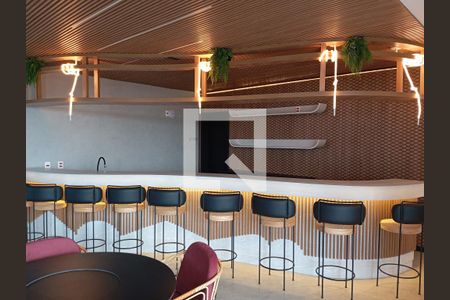 Apartamento à venda com 66m², 2 quartos e 1 vaga Apartamento à venda com 66m², 2 quartos e 1 vagaSky Bar