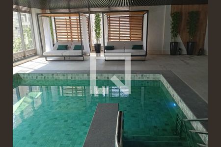 Apartamento à venda com 66m², 2 quartos e 1 vaga Apartamento à venda com 66m², 2 quartos e 1 vagaPiscina Coberta