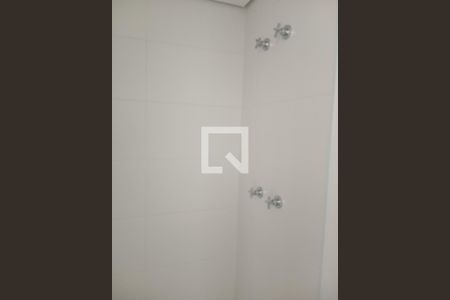 Apartamento à venda com 66m², 2 quartos e 1 vaga Apartamento à venda com 66m², 2 quartos e 1 vagaBanheiro