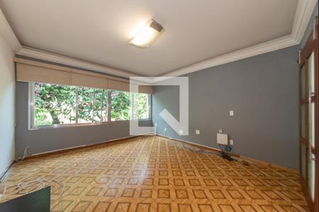 Sala de TV de casa à venda com 4 quartos, 319m² em Bosque da Saúde, São Paulo