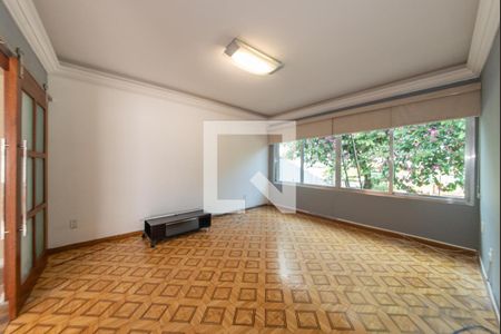 Sala de TV de casa à venda com 4 quartos, 319m² em Bosque da Saúde, São Paulo