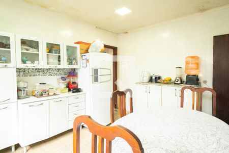 Casa à venda com 146m², 3 quartos e 3 vagas Casa à venda com 146m², 3 quartos e 3 vagasCozinha