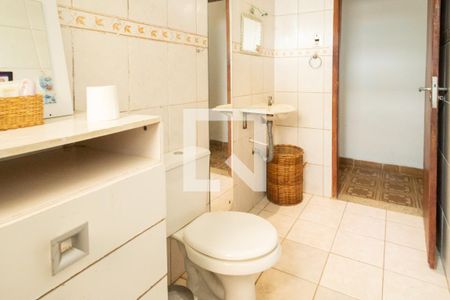 Casa à venda com 146m², 3 quartos e 3 vagas Casa à venda com 146m², 3 quartos e 3 vagasBanheiro Social