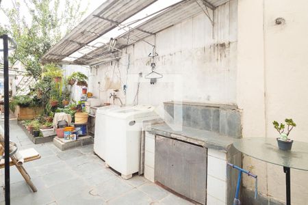 Casa à venda com 146m², 3 quartos e 3 vagas Casa à venda com 146m², 3 quartos e 3 vagasÁrea de Serviço