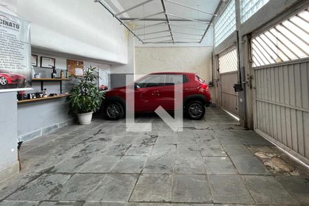 Casa à venda com 146m², 3 quartos e 3 vagas Casa à venda com 146m², 3 quartos e 3 vagasGaragem