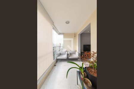 Varanda da sala  de apartamento para alugar com 3 quartos, 66m² em Vila Guarani (zona Sul), São Paulo
