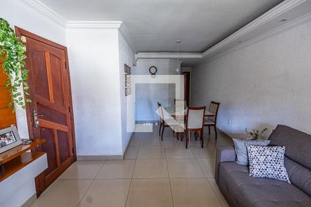 Sala de casa à venda com 4 quartos, 210m² em Castelo, Belo Horizonte