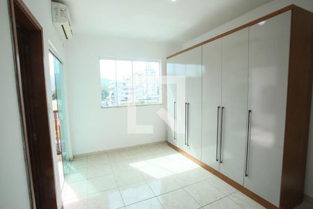 Quarto Suíte 1 de casa à venda com 2 quartos, 75m² em Tanque, Rio de Janeiro