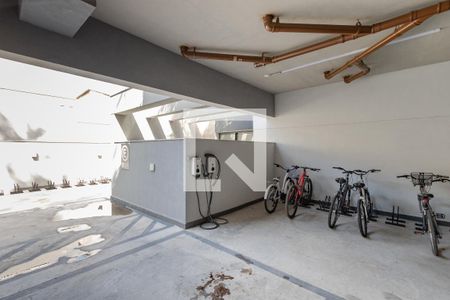 Bicicletário de kitnet/studio para alugar com 0 quarto, 33m² em Vila Cordeiro, São Paulo