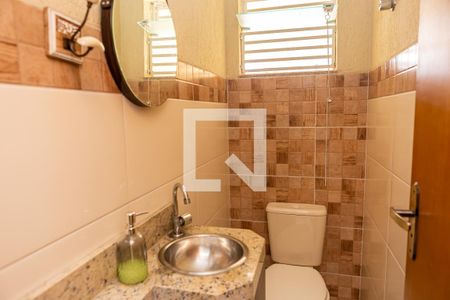 Lavabo de casa à venda com 3 quartos, 123m² em Jardim Lisboa, São Paulo