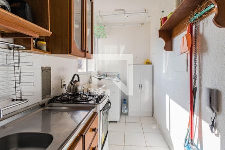 Cozinha de apartamento à venda com 2 quartos, 40m² em Sarandi, Porto Alegre