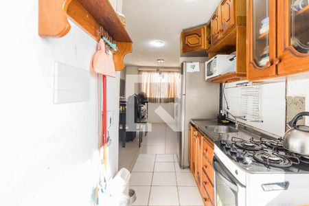 Cozinha de apartamento à venda com 2 quartos, 40m² em Sarandi, Porto Alegre