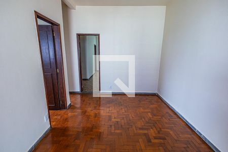 Sala de casa à venda com 6 quartos, 240m² em Liberdade, Belo Horizonte