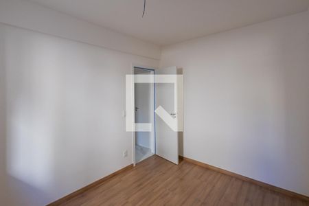 Quarto 1 de apartamento à venda com 2 quartos, 153m² em Anchieta, Belo Horizonte