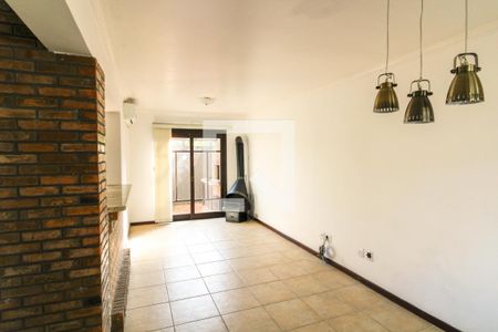 Casa de condomínio à venda com 121m², 3 quartos e 2 vagasSala