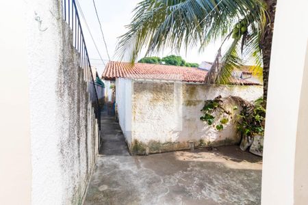 Quarto 1 Vista de casa para alugar com 2 quartos, 40m² em Piratininga, Niterói