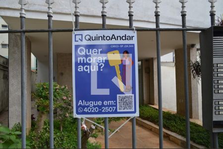 Plaquinha  de apartamento para alugar com 3 quartos, 58m² em Vila Mariana, São Paulo