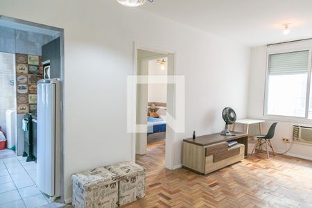 Sala de apartamento à venda com 1 quarto, 40m² em Santo Antônio, Porto Alegre