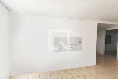 Casa para alugar com 60m², 2 quartos e 1 vagaSala/Cozinha