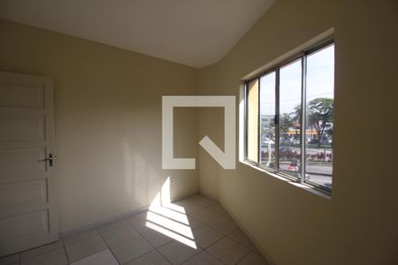 Quarto 1 de casa para alugar com 2 quartos, 70m² em Jardim São Luís, São Paulo