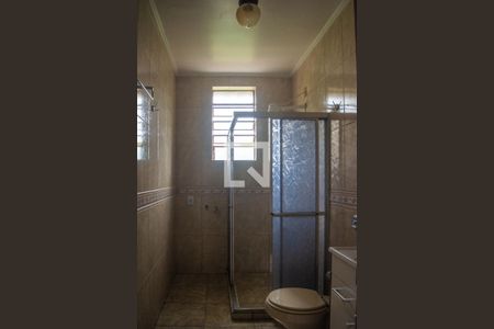 Banheiro  de apartamento para alugar com 1 quarto, 49m² em Glória, Porto Alegre