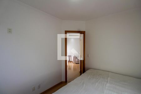 Quarto 1 de apartamento à venda com 2 quartos, 56m² em Vila Bela, São Paulo