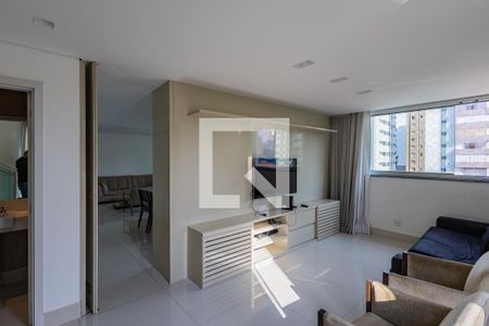 Sala de TV de apartamento à venda com 3 quartos, 200m² em Serra, Belo Horizonte