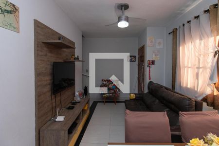 Sala de casa à venda com 2 quartos, 76m² em Vila Nilo, São Paulo