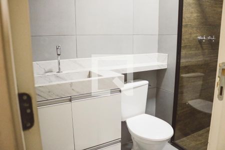 Banheiro de apartamento para alugar com 2 quartos, 44m² em Loteamento City Jaragua, São Paulo