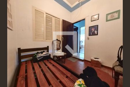 Quarto 2 de casa à venda com 6 quartos, 223m² em Vila Guedes, São Paulo