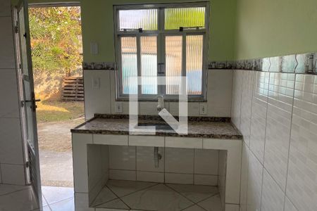 Sala de casa para alugar com 1 quarto, 21m² em Vila Rosário, Duque de Caxias