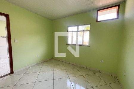 Quarto de casa para alugar com 1 quarto, 21m² em Vila Rosário, Duque de Caxias