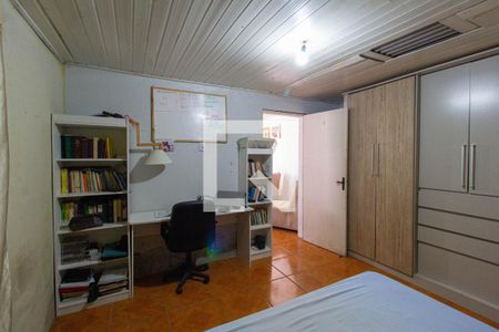 Quarto 1 de casa à venda com 2 quartos, 432m² em Santos Dumont, São Leopoldo