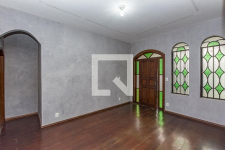 Sala 1 de casa para alugar com 3 quartos, 230m² em Caiçara-adelaide, Belo Horizonte