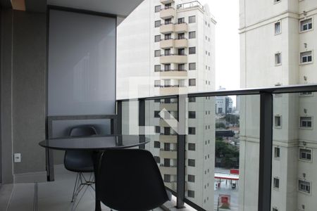 Varanda de kitnet/studio para alugar com 1 quarto, 36m² em Pinheiros, São Paulo