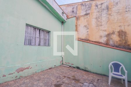 Casa à venda com 100m², 2 quartos e 2 vagas Casa à venda com 100m², 2 quartos e 2 vagasGaragem