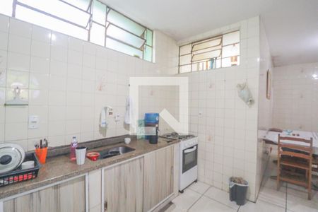 Casa à venda com 100m², 2 quartos e 2 vagas Casa à venda com 100m², 2 quartos e 2 vagasCozinha e Área de Serviço