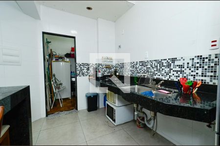 Apartamento à venda com 109m², 3 quartos e sem vaga Apartamento à venda com 109m², 3 quartos e sem vagaCozinha