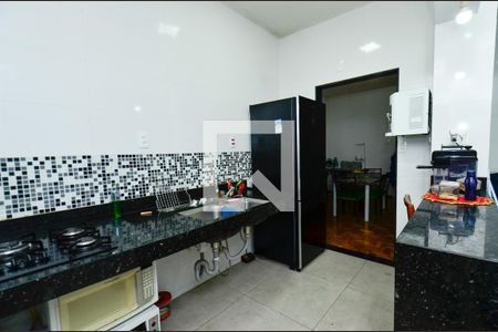 Apartamento à venda com 109m², 3 quartos e sem vaga Apartamento à venda com 109m², 3 quartos e sem vagaCozinha