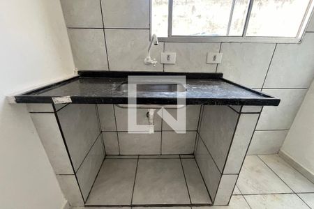 Studio de kitnet/studio para alugar com 2 quartos, 54m² em Jardim Quaresmeira, Suzano