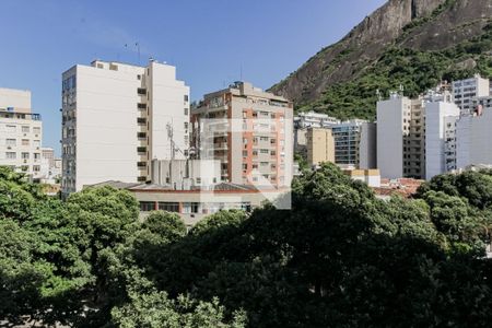 Vista do Jardim de Inverno de apartamento para alugar com 3 quartos, 180m² em Copacabana, Rio de Janeiro