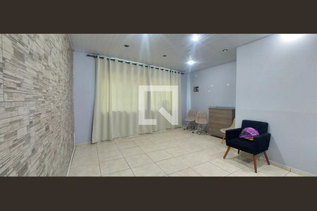 Sala de casa para alugar com 2 quartos, 115m² em Cidade São Jorge, Santo André