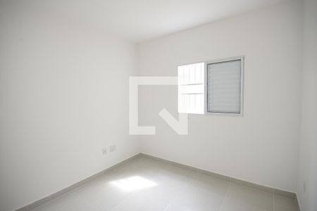Quarto 2 de casa para alugar com 2 quartos, 52m² em Vila Dom Pedro I, São Paulo