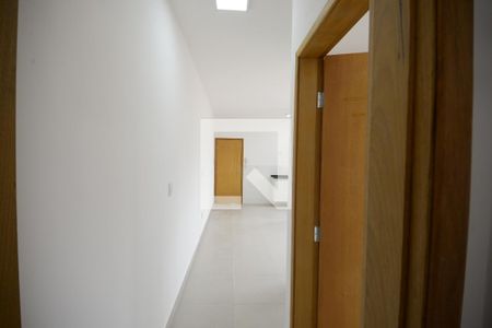 Corredor de casa para alugar com 2 quartos, 52m² em Vila Dom Pedro I, São Paulo