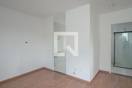 Sala de apartamento para alugar com 2 quartos, 46m² em Jardim Maria Estela, São Paulo