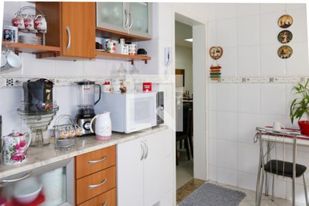 Apartamento à venda com 99m², 2 quartos e 1 vaga Apartamento à venda com 99m², 2 quartos e 1 vagaCozinha