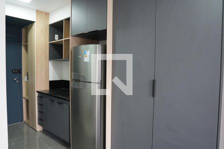 Cozinha de kitnet/studio para alugar com 1 quarto, 27m² em Pinheiros, São Paulo