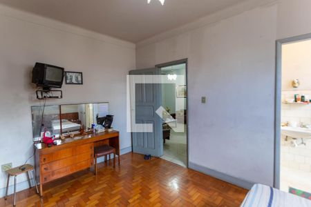 Quarto 1 de casa à venda com 3 quartos, 360m² em Nova Suíssa, Belo Horizonte