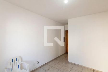 Sala de apartamento para alugar com 3 quartos, 53m² em Campo Grande, Rio de Janeiro